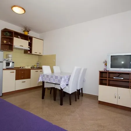 Apartment House Lopar